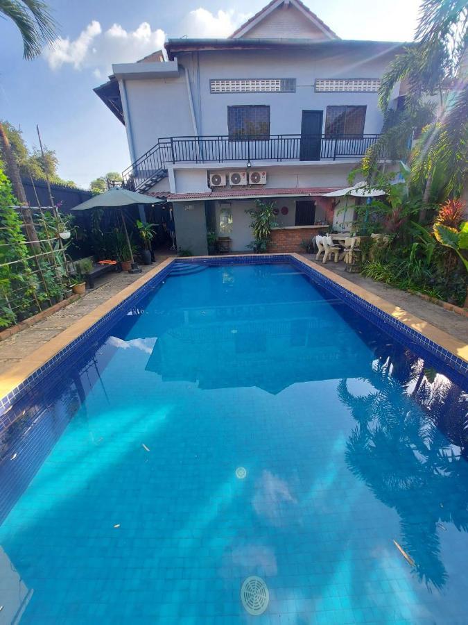 Nika'S House Hostel Siem Reap Luaran gambar