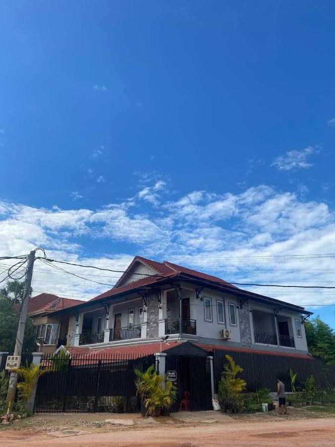 Nika'S House Hostel Siem Reap Luaran gambar