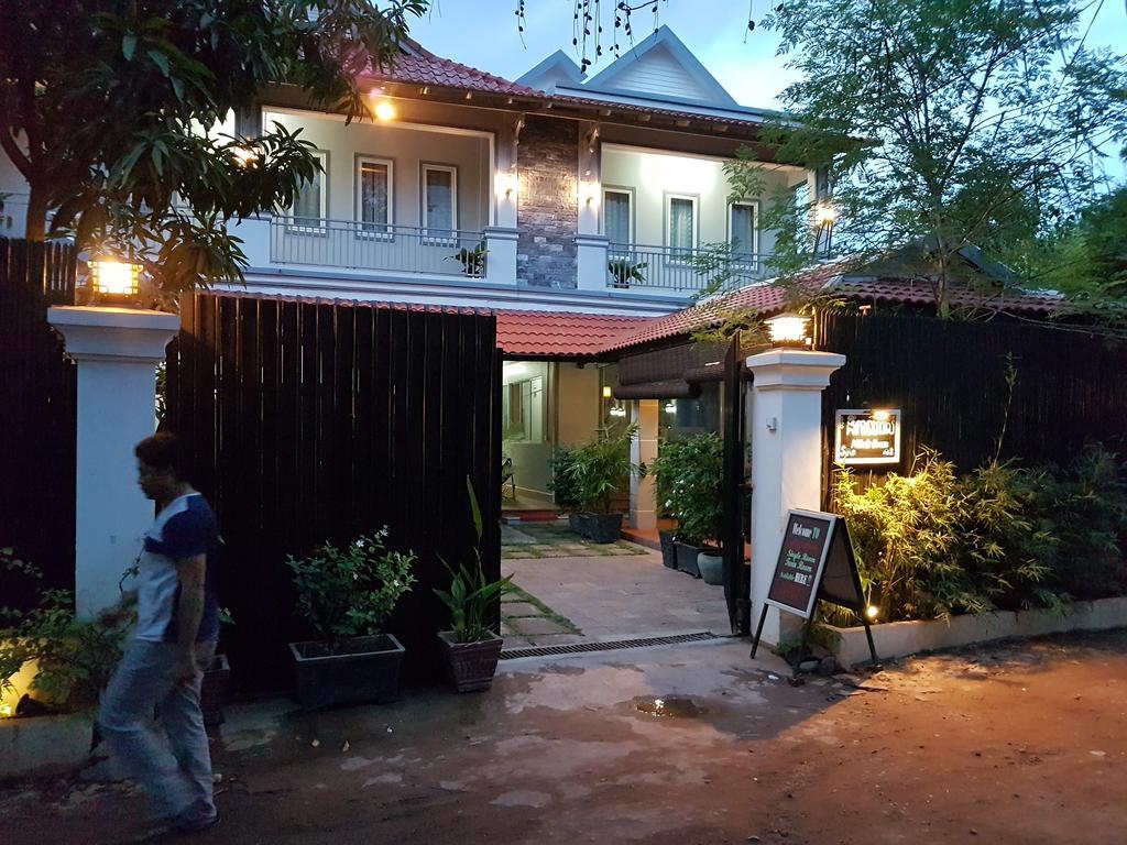 Nika'S House Hostel Siem Reap Luaran gambar